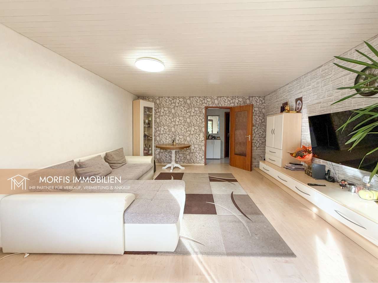 3-Zimmer-Wohnung mit Balkon & TG-Stellplatz in guter Lage von Besigheim